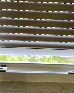 Fensterrahmen nach der Reinigung durch MEMI